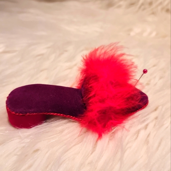 NIB Vintage Slipper Pincushion by Dritz Collectible Cushions - Picture 7 of 7